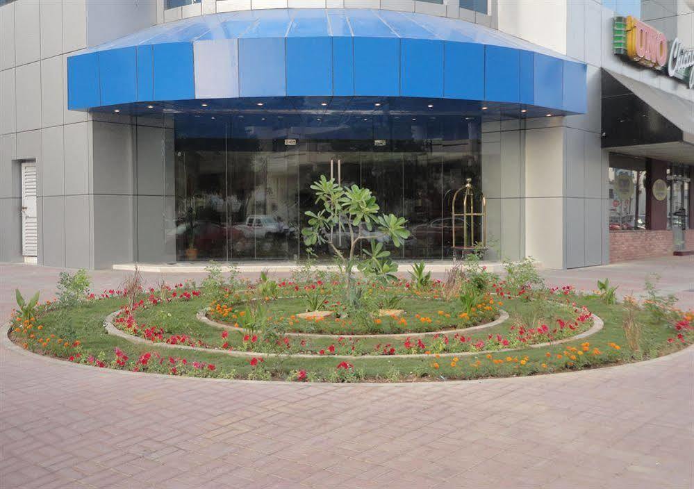 Days Olaya Hotel Riyadh Ngoại thất bức ảnh