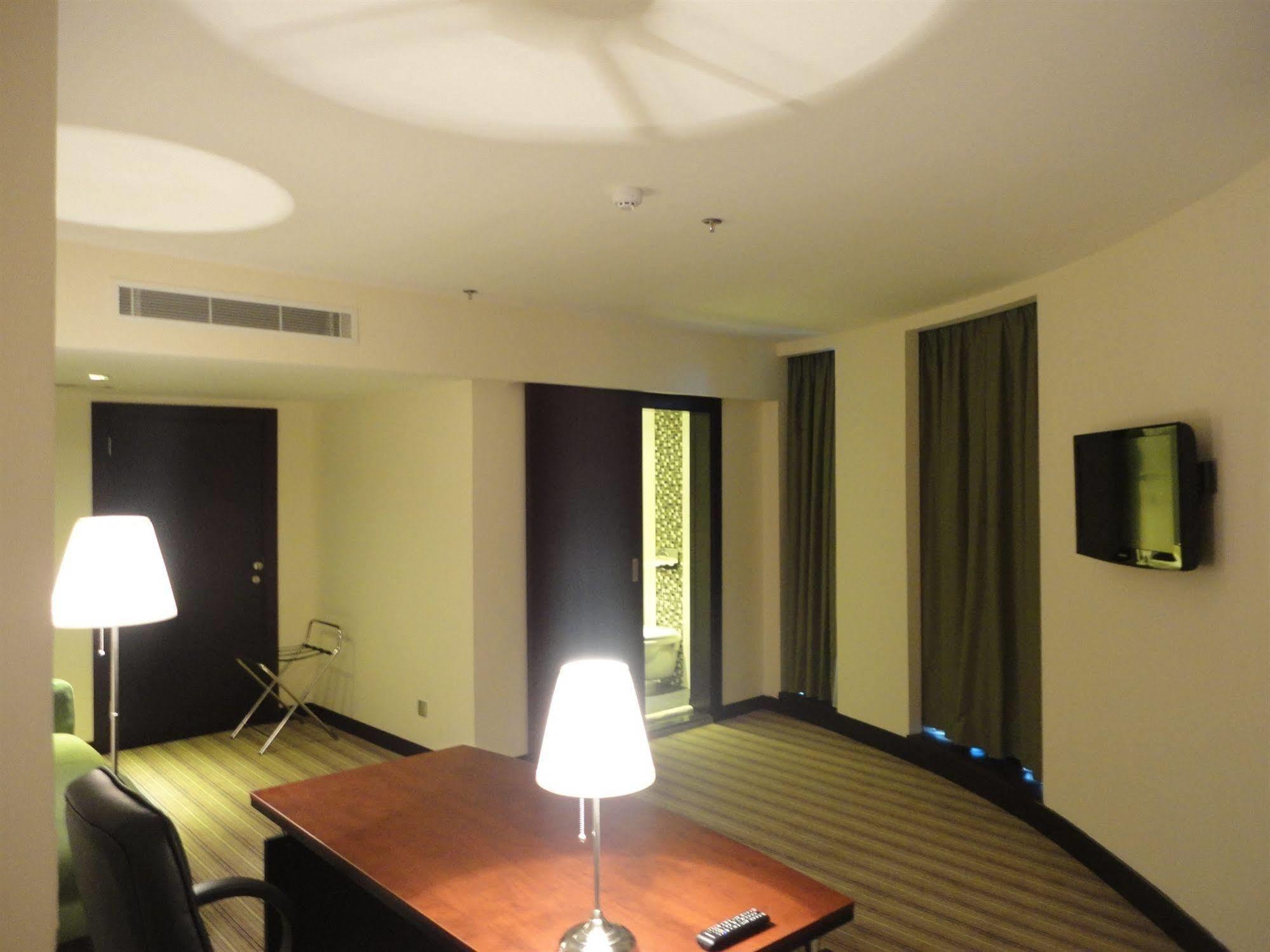 Days Olaya Hotel Riyadh Ngoại thất bức ảnh