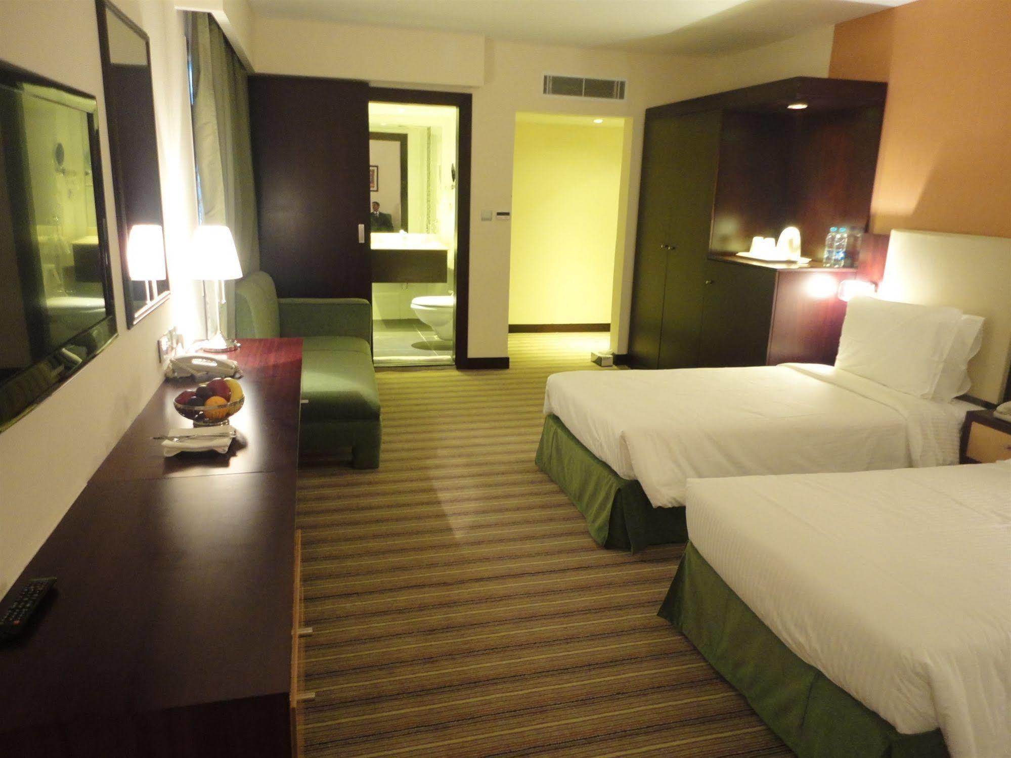 Days Olaya Hotel Riyadh Ngoại thất bức ảnh