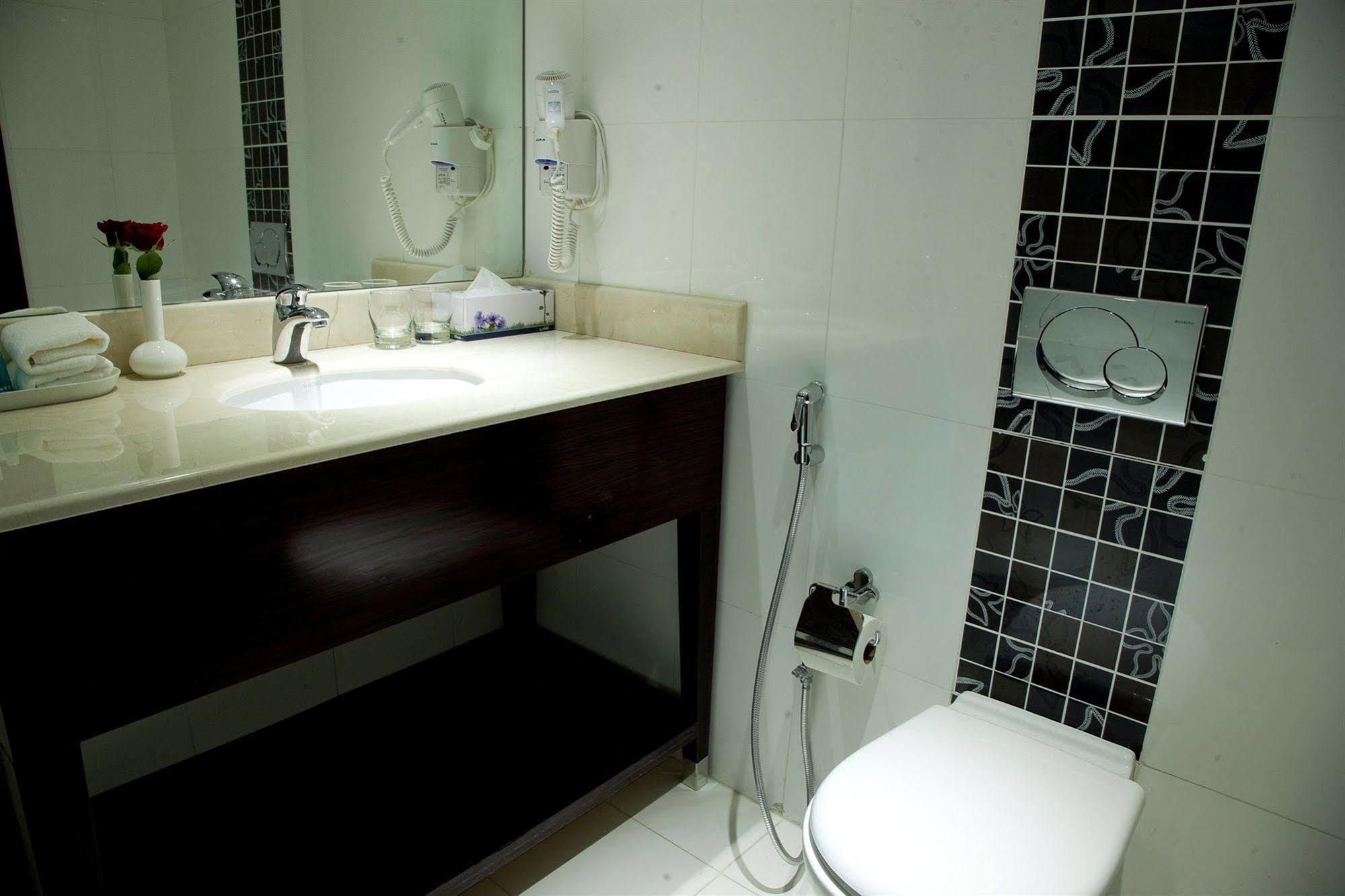 Days Olaya Hotel Riyadh Ngoại thất bức ảnh